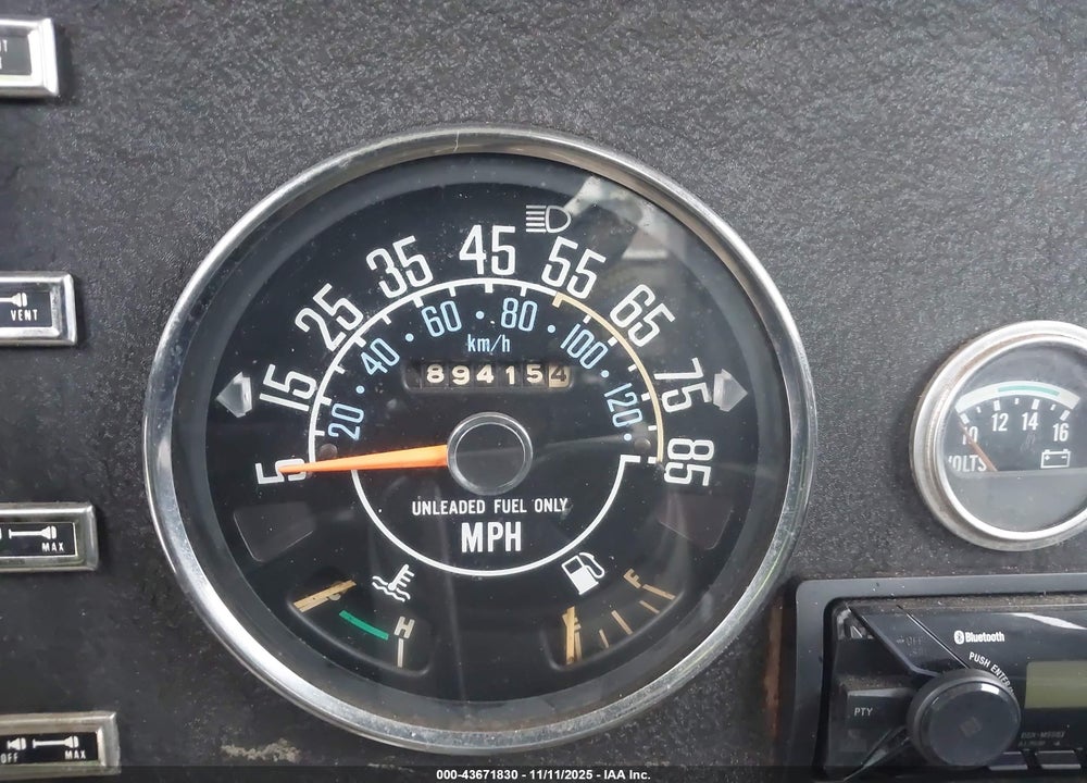 1984 JEEP CJ7 VIN: 1JCUM87E8ET062255