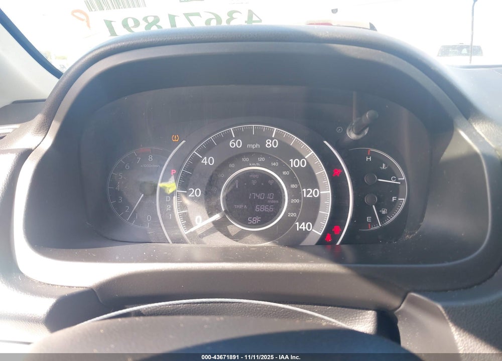2013 HONDA CR-V LX VIN: 3CZRM3H38DG702980