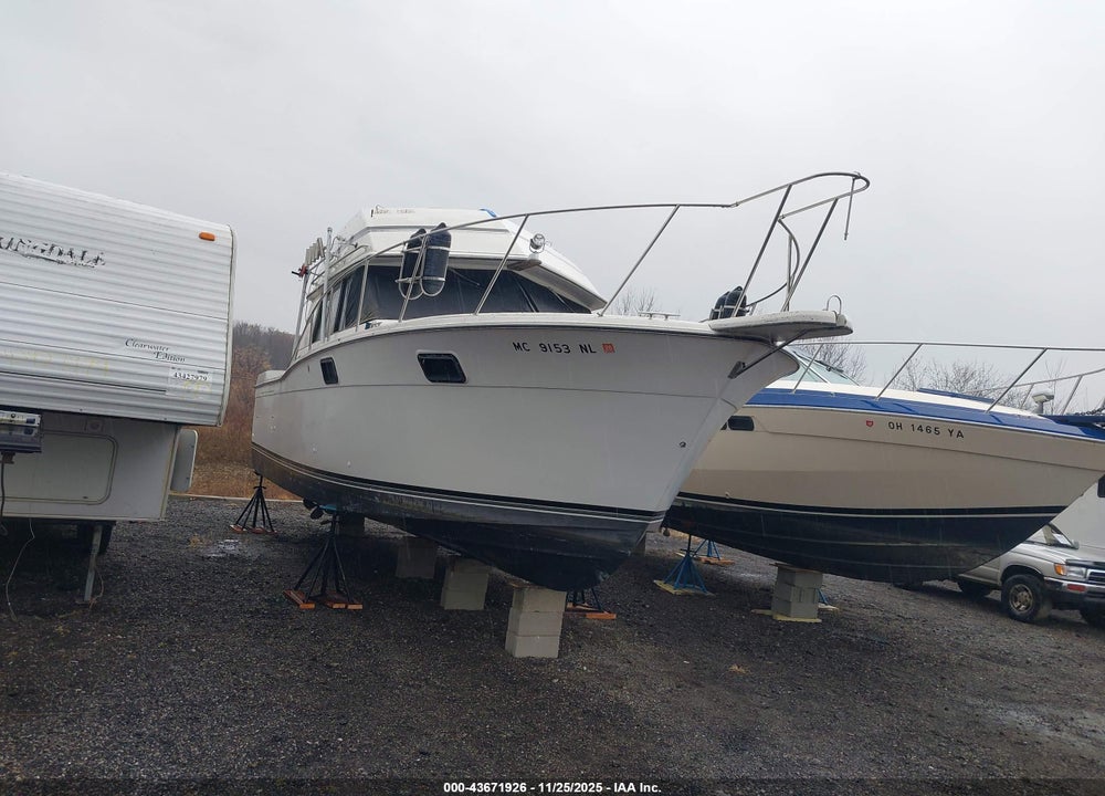 1987 CARVER OTHER VIN: 00000CDRN2013J687