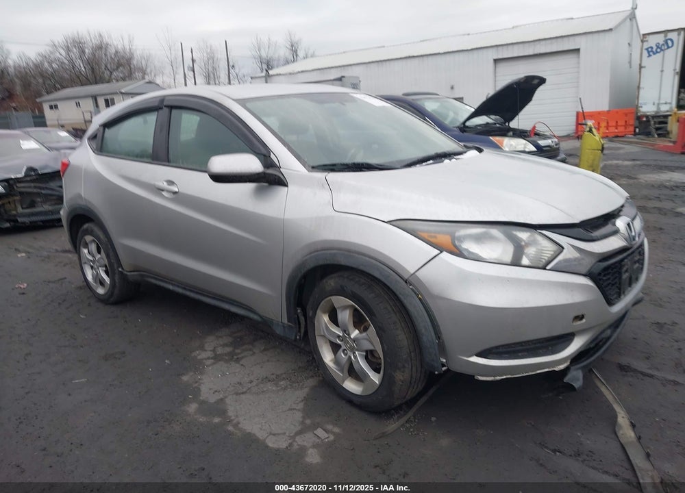 2016 HONDA HR-V LX VIN: 3CZRU6H30GM749038