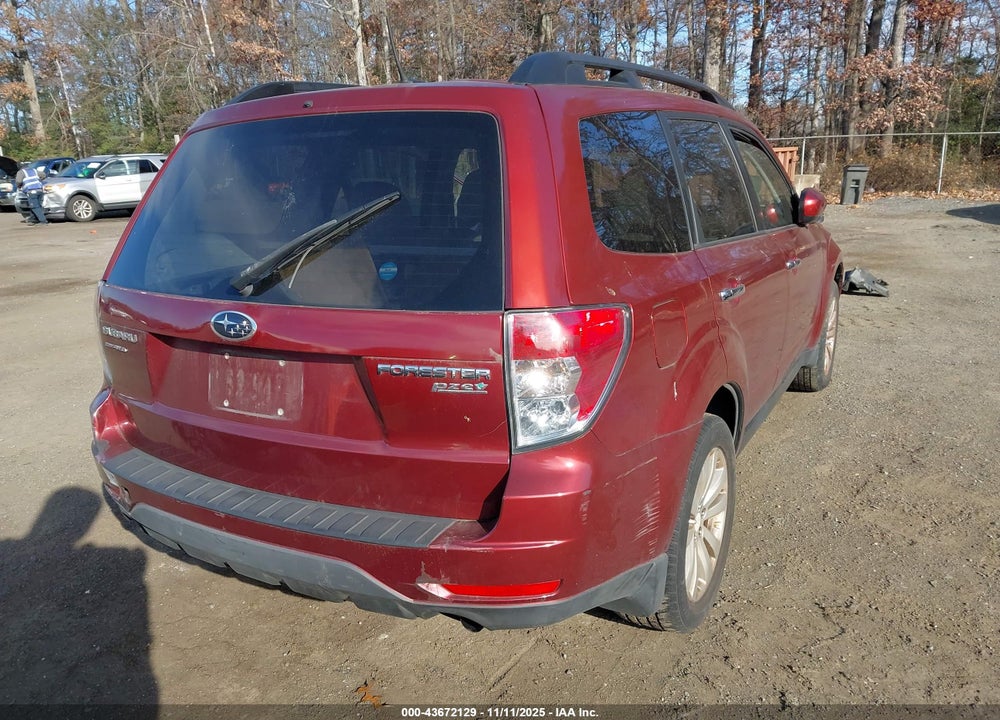 2012 SUBARU FORESTER 2.5X PREMIUM VIN: JF2SHADC9CH445940