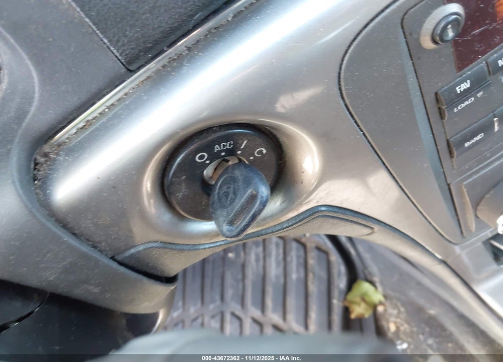 2007 SATURN AURA XR VIN: 1G8ZV57707F210933