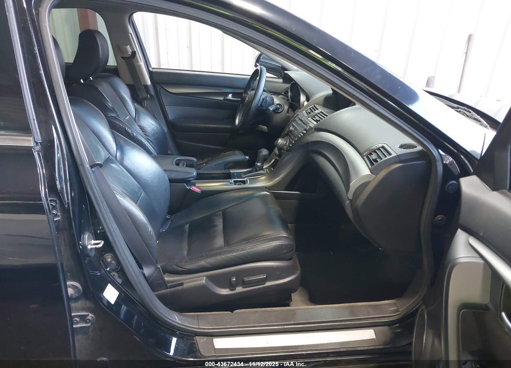 2013 ACURA TL 3.5 VIN: 19UUA8F59DA000127