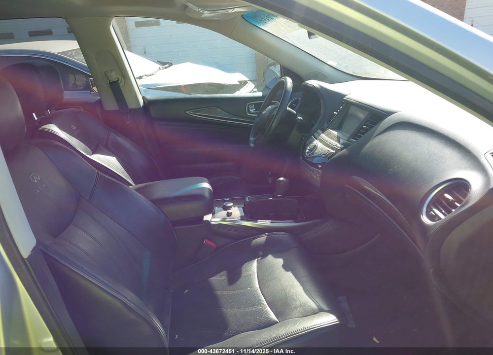2013 INFINITI JX35 VIN: 5N1AL0MM3DC303735
