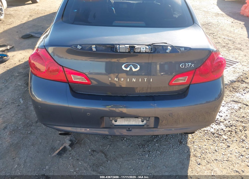 2011 INFINITI G37X VIN: JN1CV6AR4BM352740