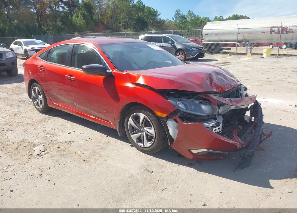 2019 HONDA CIVIC LX VIN: 19XFC2F60KE040078