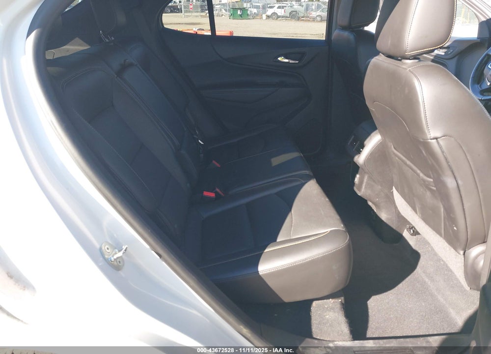 2019 CHEVROLET EQUINOX PREMIER VIN: 2GNAXYEX0K6260033