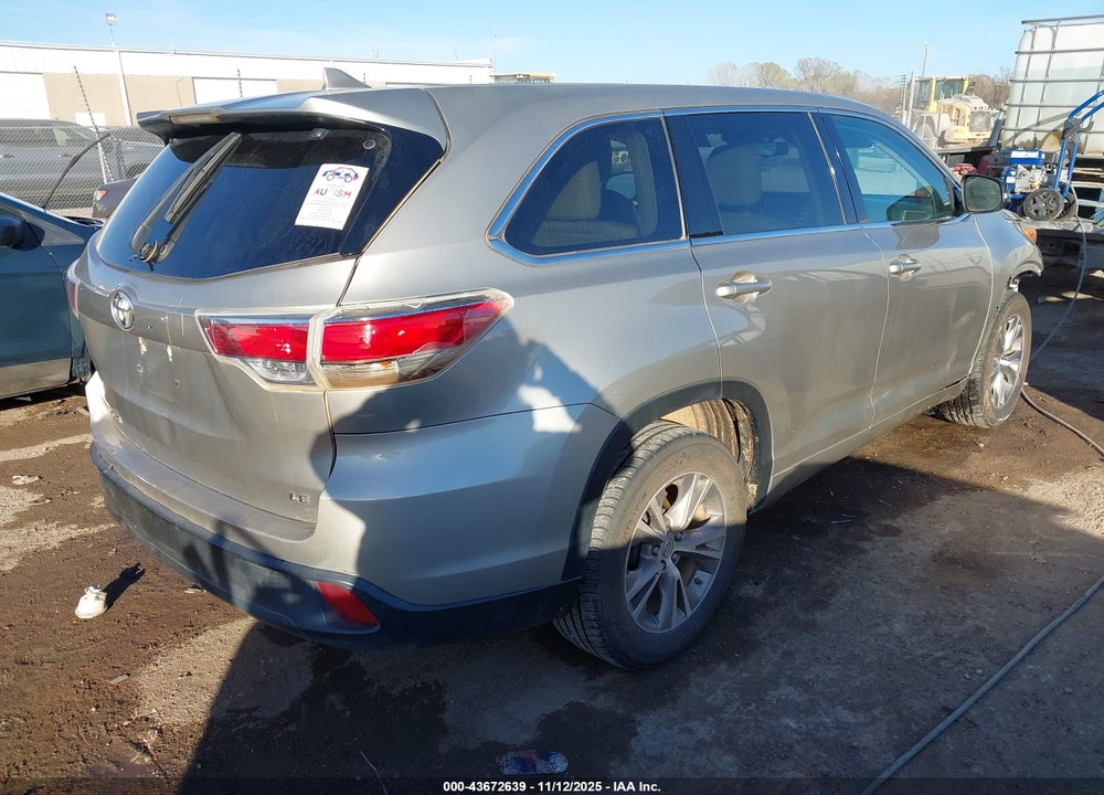 2014 TOYOTA HIGHLANDER LE PLUS V6 VIN: 5TDZKRFH0ES010390