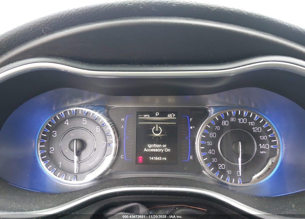 2016 CHRYSLER 200 LIMITED VIN: 1C3CCCAB0GN128066
