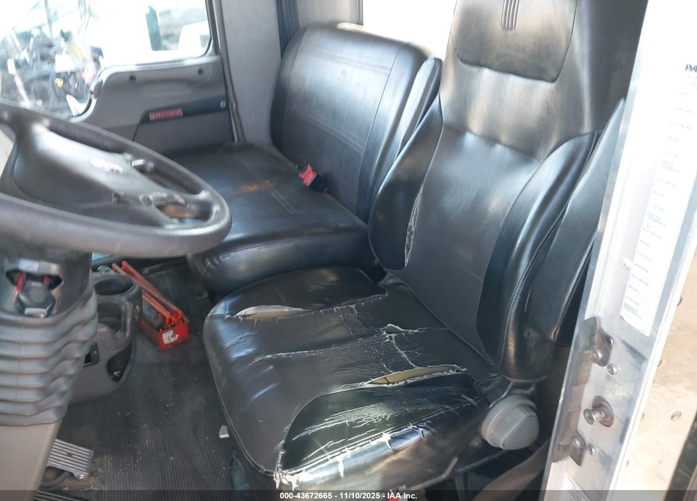 2015 KENWORTH CONSTRUCTION T370 VIN: 2NKHHJ7X3FM454824