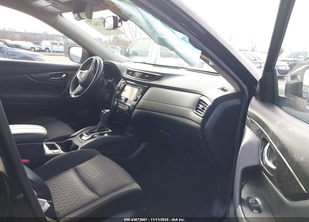 2017 NISSAN ROGUE SV VIN: JN8AT2MV6HW280789