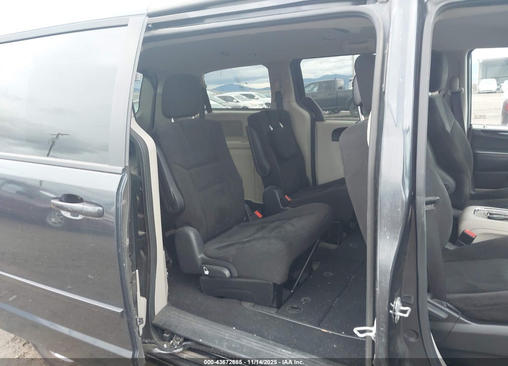 2014 DODGE GRAND CARAVAN SXT VIN: 2C4RDGCG0ER390477