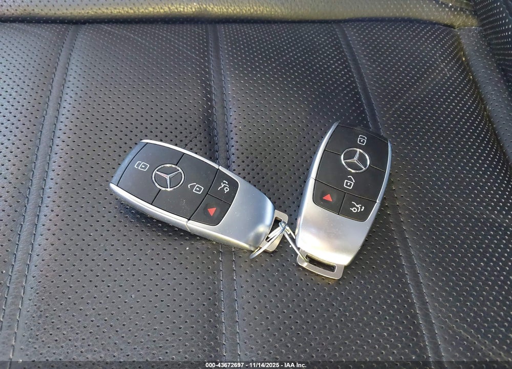 2021 MERCEDES-BENZ GLS 580 4MATIC VIN: 4JGFF8GE5MA563582