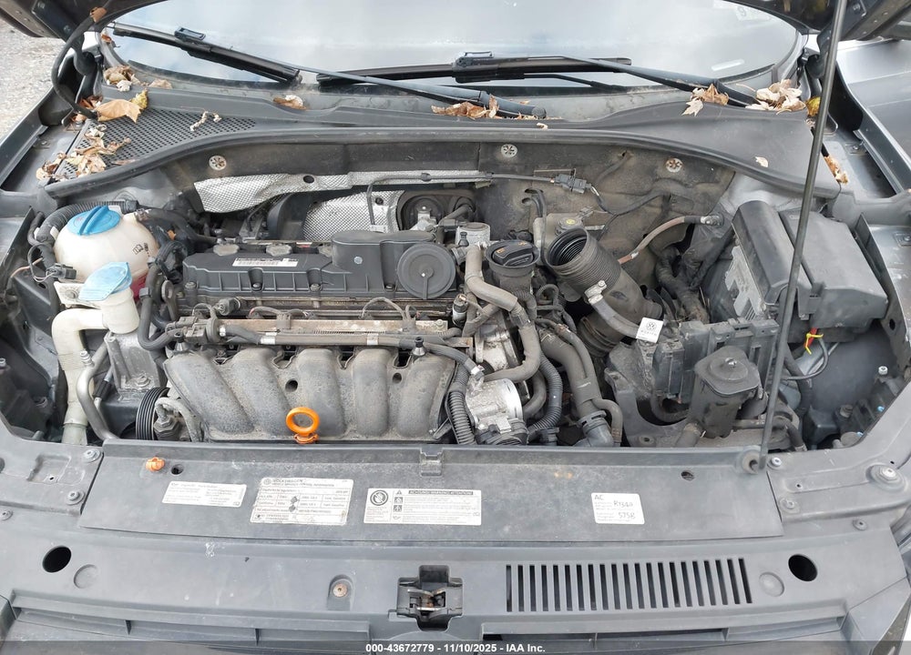 2012 VOLKSWAGEN PASSAT 2.5L SE VIN: 1VWBP7A35CC011985