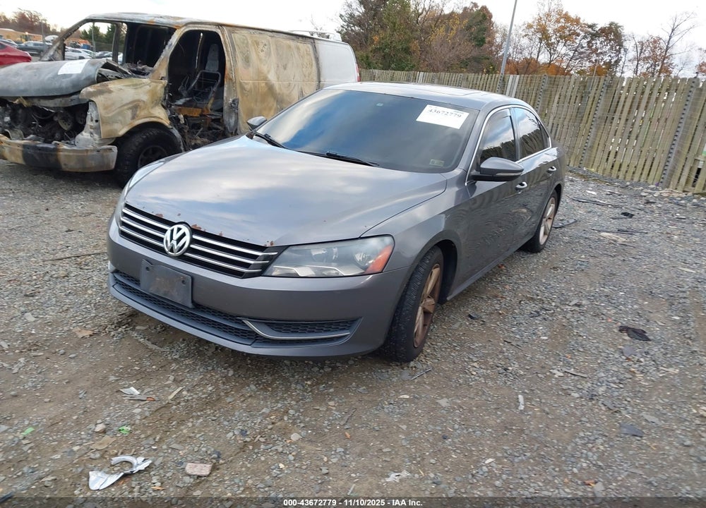 2012 VOLKSWAGEN PASSAT 2.5L SE VIN: 1VWBP7A35CC011985