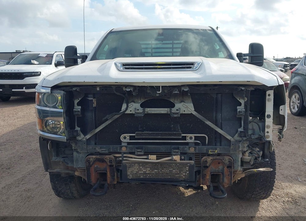 2017 CHEVROLET SILVERADO 3500HD WT VIN: 1GC4KYEY8HF196691