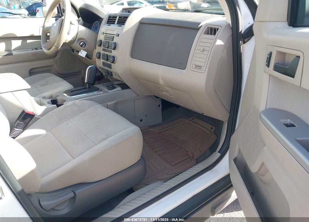 2011 FORD ESCAPE HYBRID VIN: 1FMCU5K34BKA69461