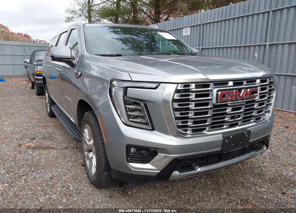 2025 GMC YUKON XL 4WD DENALI VIN: 1GKS2JRL4SR278229