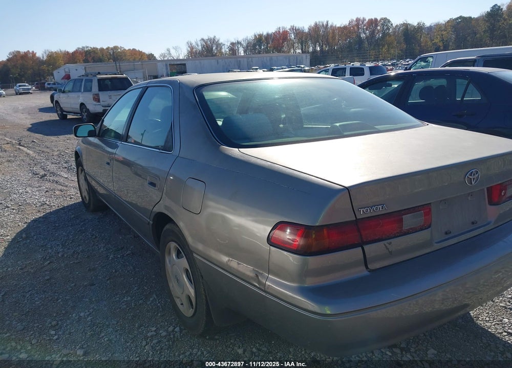 1997 TOYOTA CAMRY LE V6 VIN: JT2BF22K6V0082351