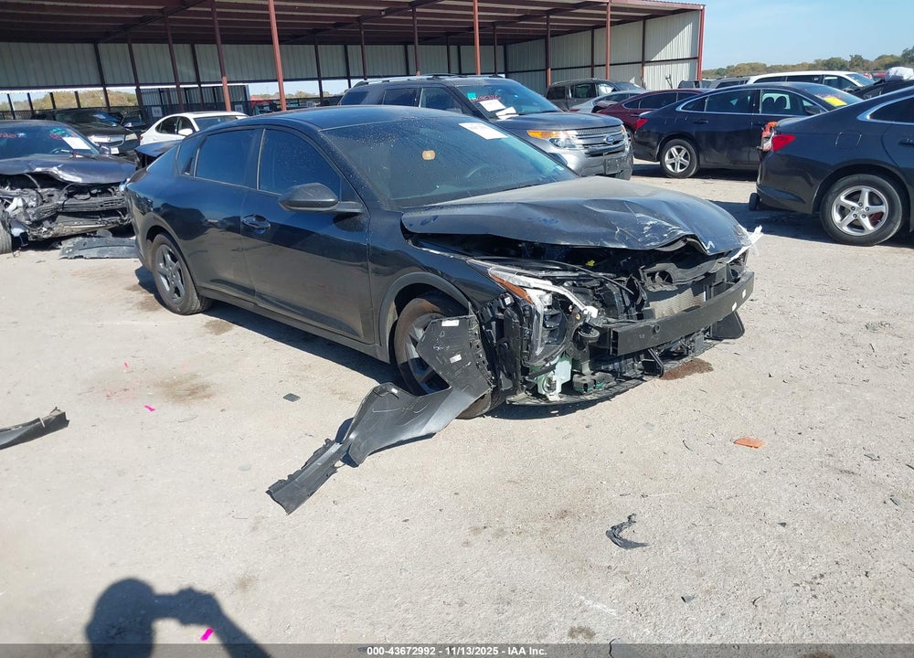 2025 KIA K4 LXS VIN: 3KPFT4DE2SE028214