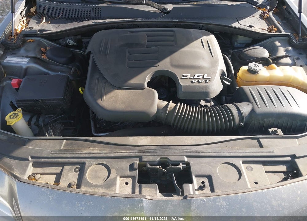 2012 CHRYSLER 300 VIN: 2C3CCAAG4CH261528