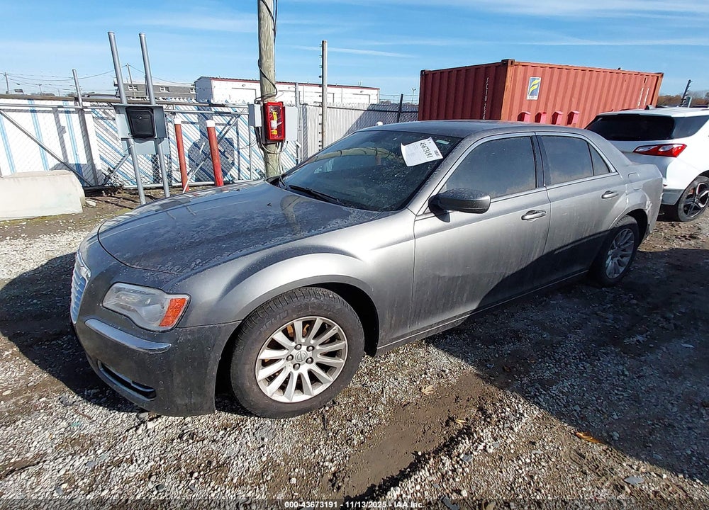 2012 CHRYSLER 300 VIN: 2C3CCAAG4CH261528