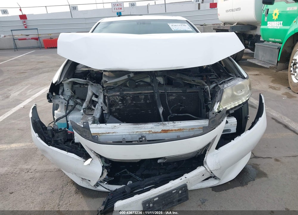 2013 LEXUS ES 350 VIN: JTHBK1GG5D2047013
