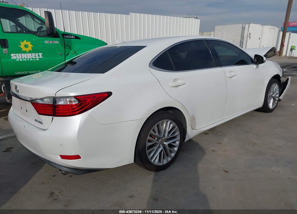 2013 LEXUS ES 350 VIN: JTHBK1GG5D2047013