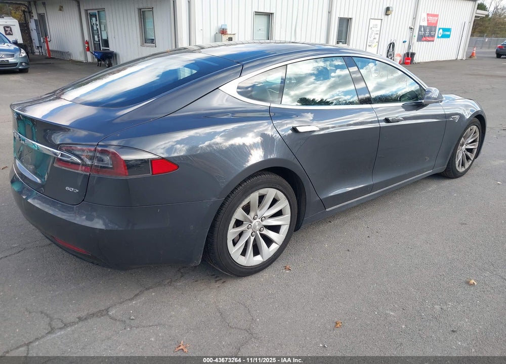 2016 TESLA MODEL S 60D/70D/75D/85D/90D VIN: 5YJSA1E23GF154185