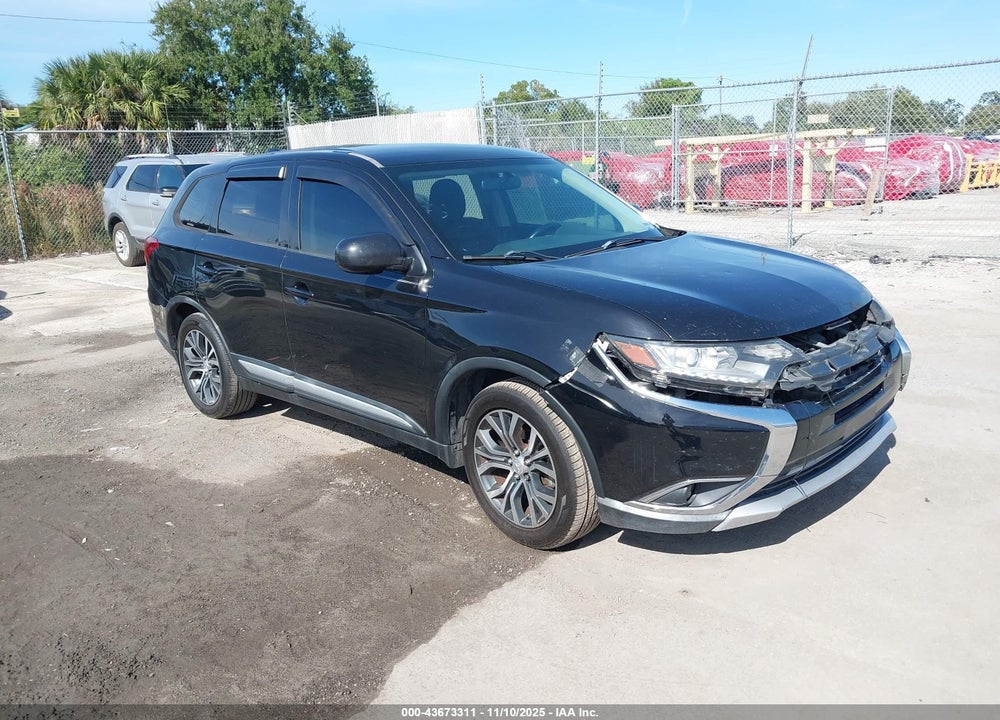 2017 MITSUBISHI OUTLANDER ES VIN: JA4AD2A34HZ014739