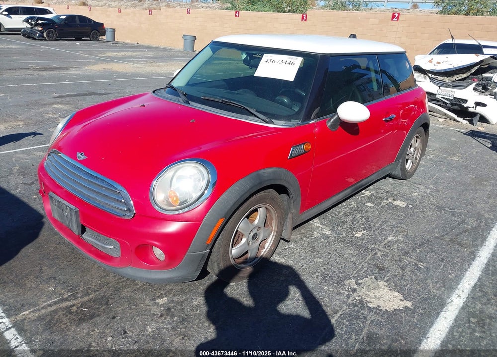 2013 MINI HARDTOP COOPER VIN: WMWSU3C58DT546830