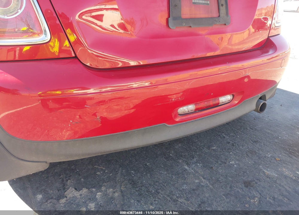 2013 MINI HARDTOP COOPER VIN: WMWSU3C58DT546830
