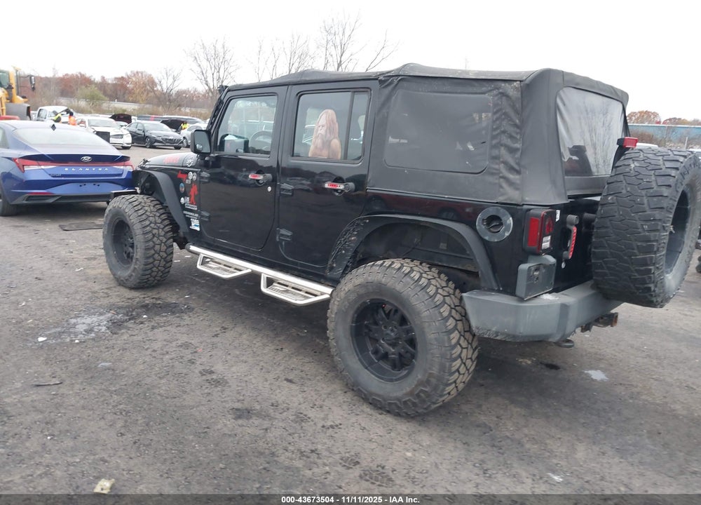 2012 JEEP WRANGLER UNLIMITED SPORT VIN: 1C4BJWDG8CL275182
