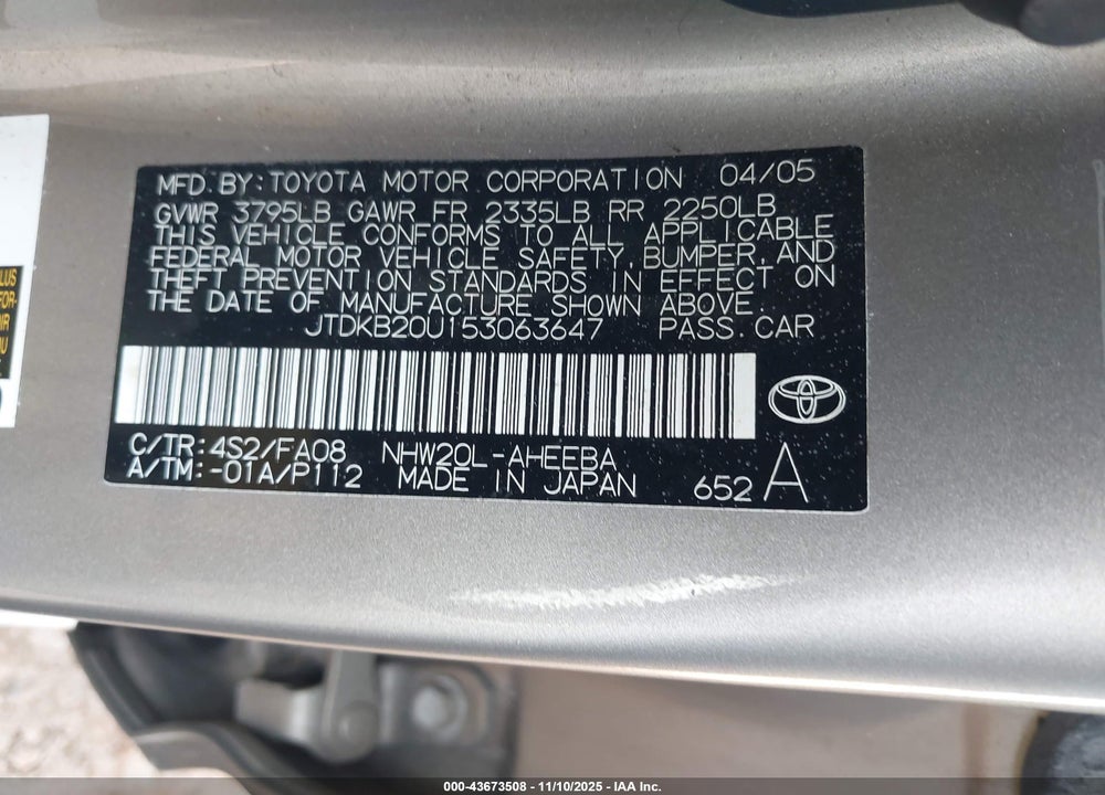 2005 TOYOTA PRIUS VIN: JTDKB20U153063647
