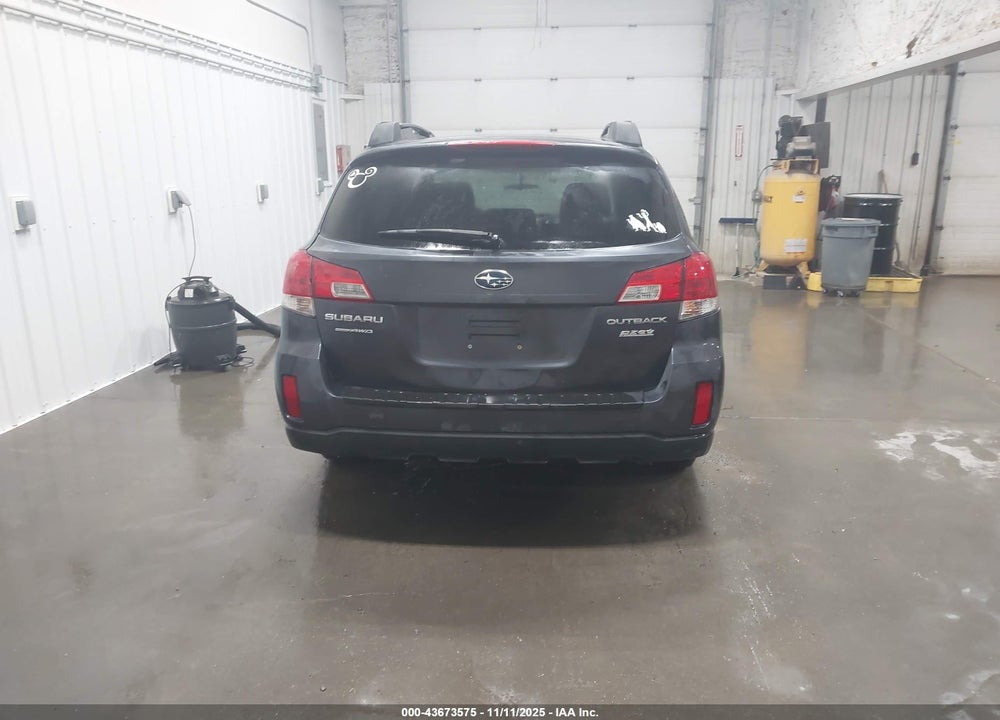 2010 SUBARU OUTBACK 3.6R PREMIUM VIN: 4S4BRDHC5A2328813