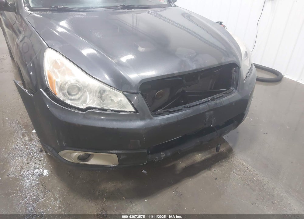 2010 SUBARU OUTBACK 3.6R PREMIUM VIN: 4S4BRDHC5A2328813