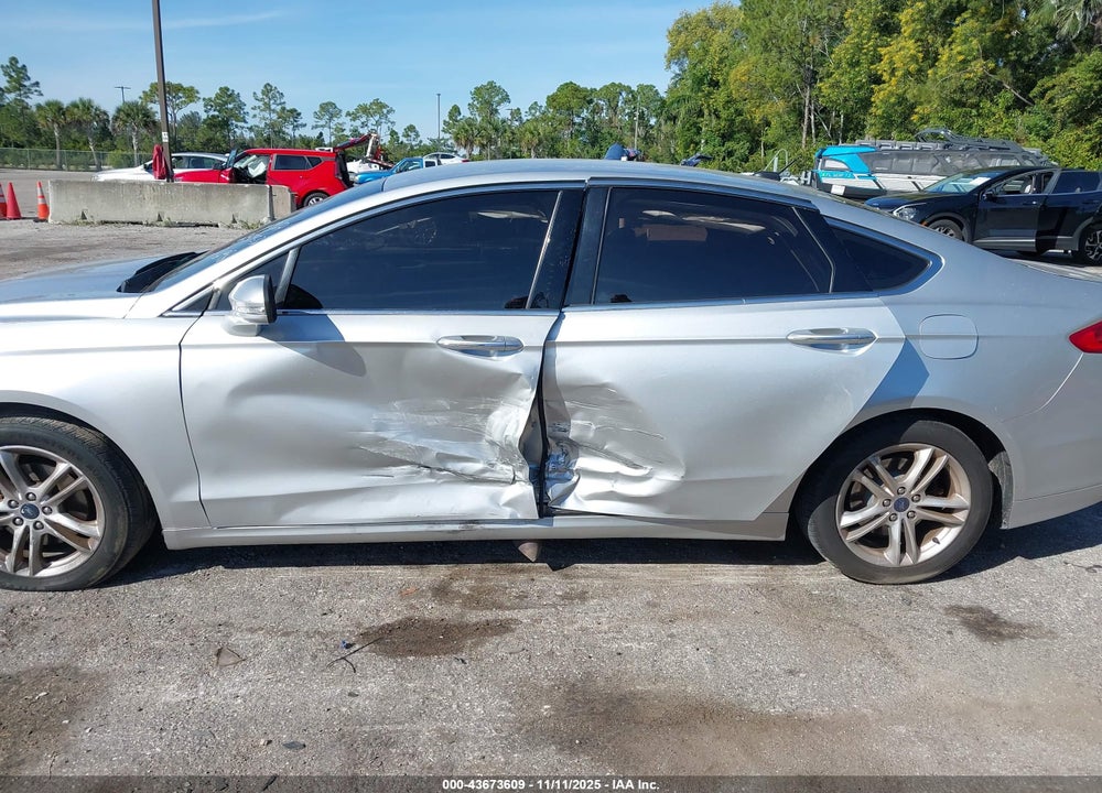 2018 FORD FUSION SE VIN: 3FA6P0HD0JR237298
