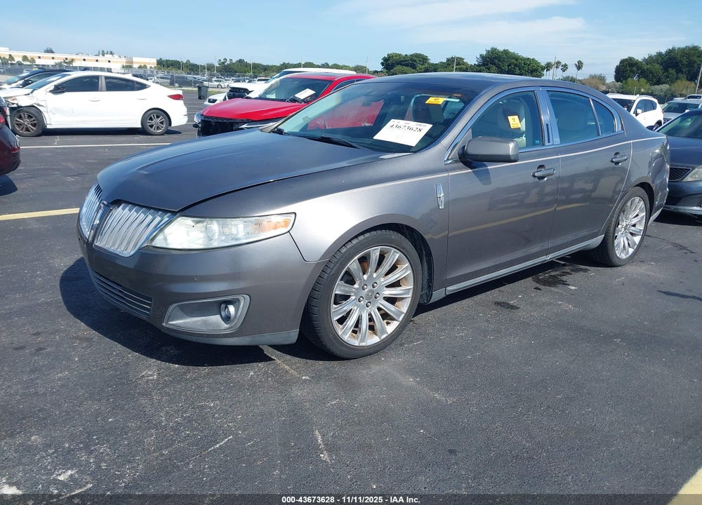 2011 LINCOLN MKS VIN: 1LNHL9DR2BG608986