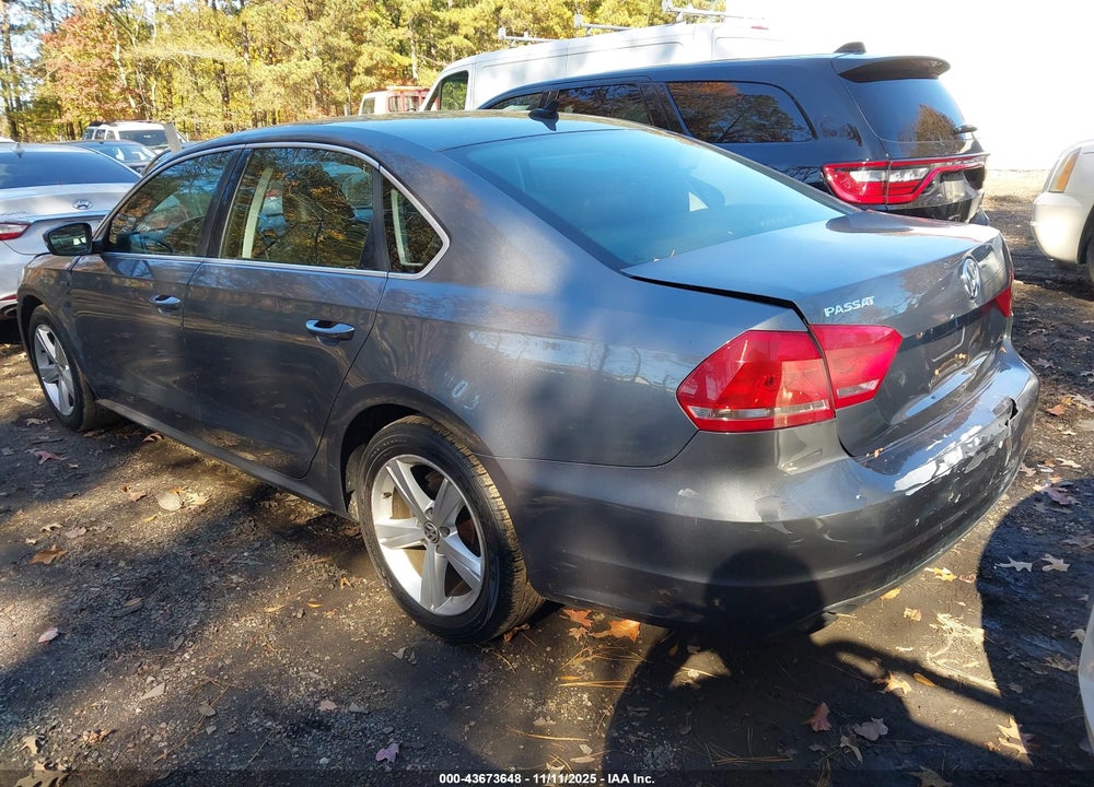 2015 VOLKSWAGEN PASSAT 1.8T LIMITED EDITION VIN: 1VWAT7A39FC111714