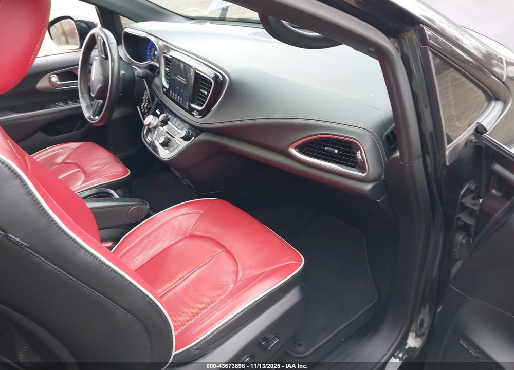 2020 CHRYSLER PACIFICA RED S EDITION VIN: 2C4RC1GG2LR139502