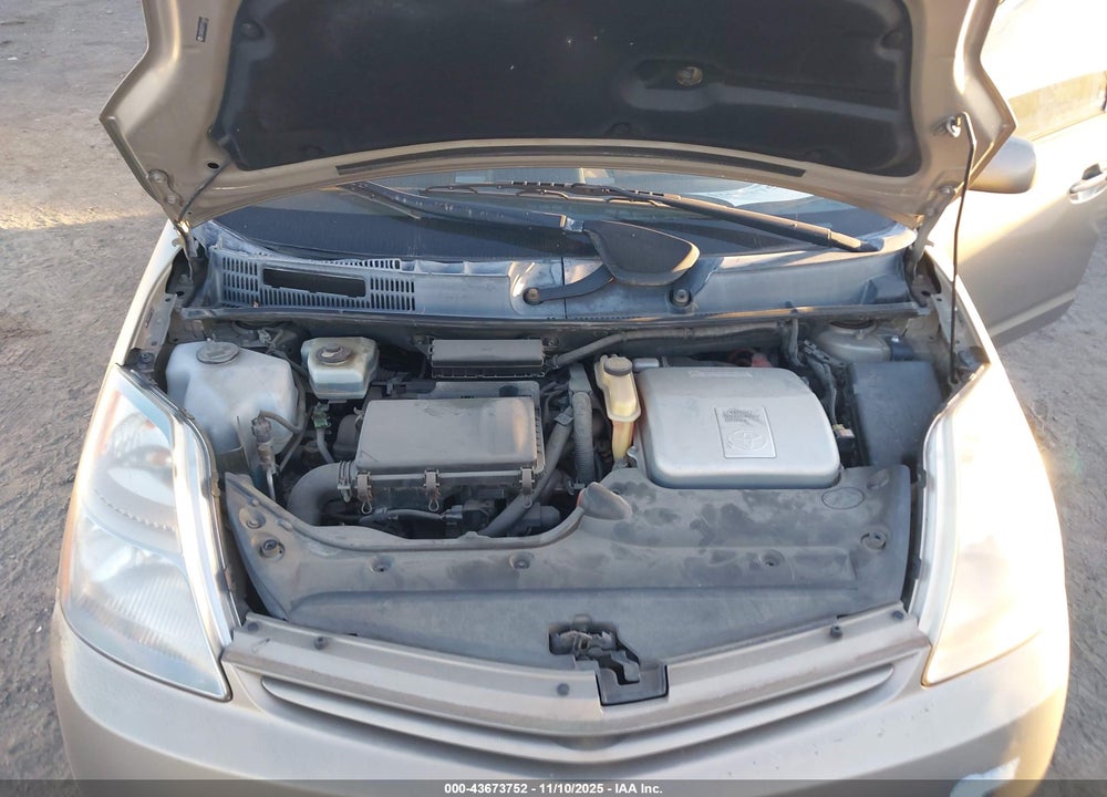 2005 TOYOTA PRIUS VIN: JTDKB20U253116663
