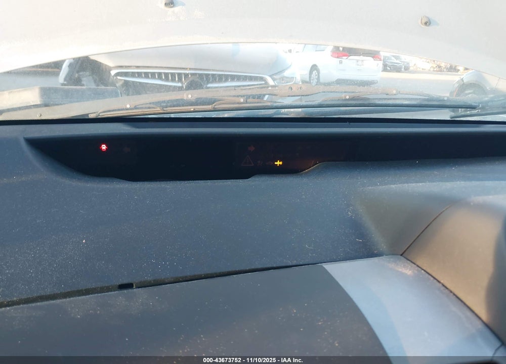 2005 TOYOTA PRIUS VIN: JTDKB20U253116663
