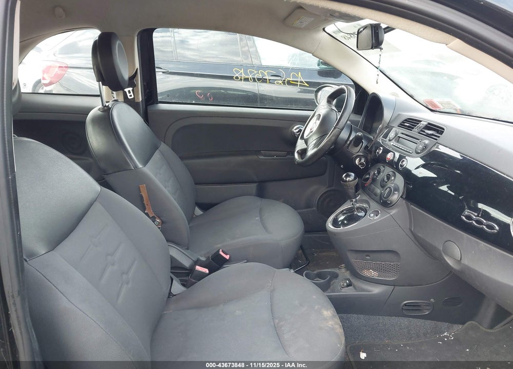 2015 FIAT 500 POP VIN: 3C3CFFAR6FT667294