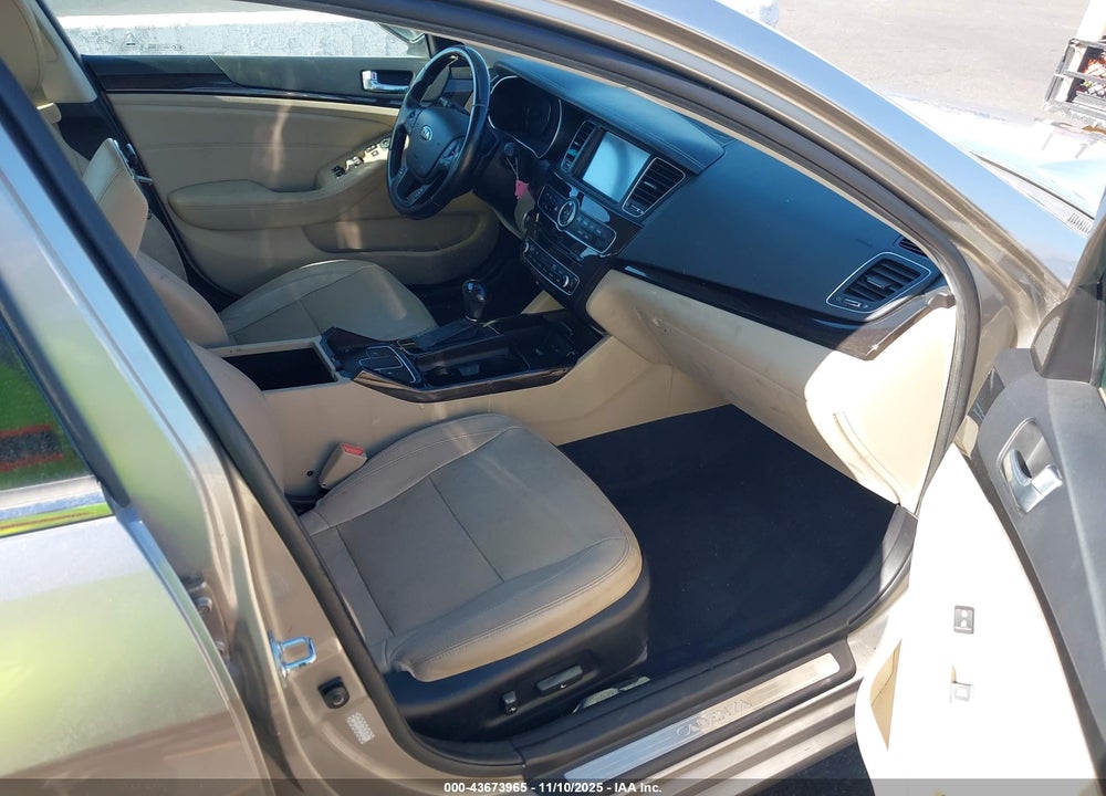 2014 KIA CADENZA PREMIUM VIN: KNALN4D76E5147881