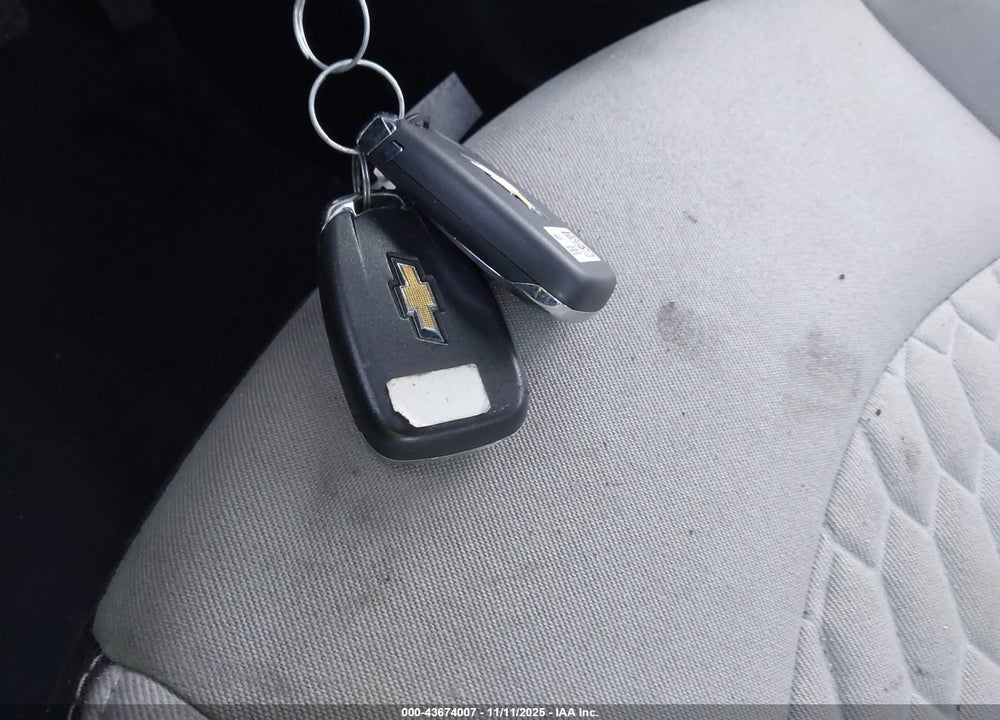 2019 CHEVROLET EQUINOX LS VIN: 3GNAXSEV9KS629775