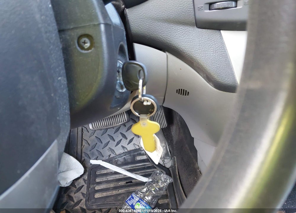 2010 HYUNDAI ELANTRA VIN: KMHDU4AD5AU156202