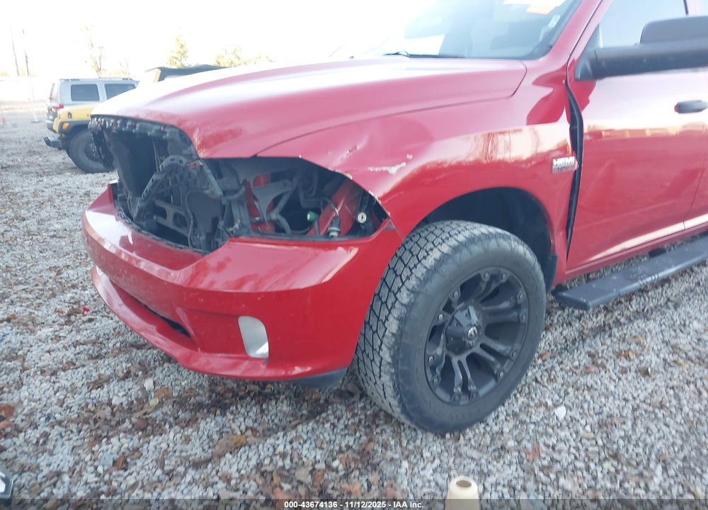 2014 RAM 1500 EXPRESS VIN: 1C6RR7FT0ES165928