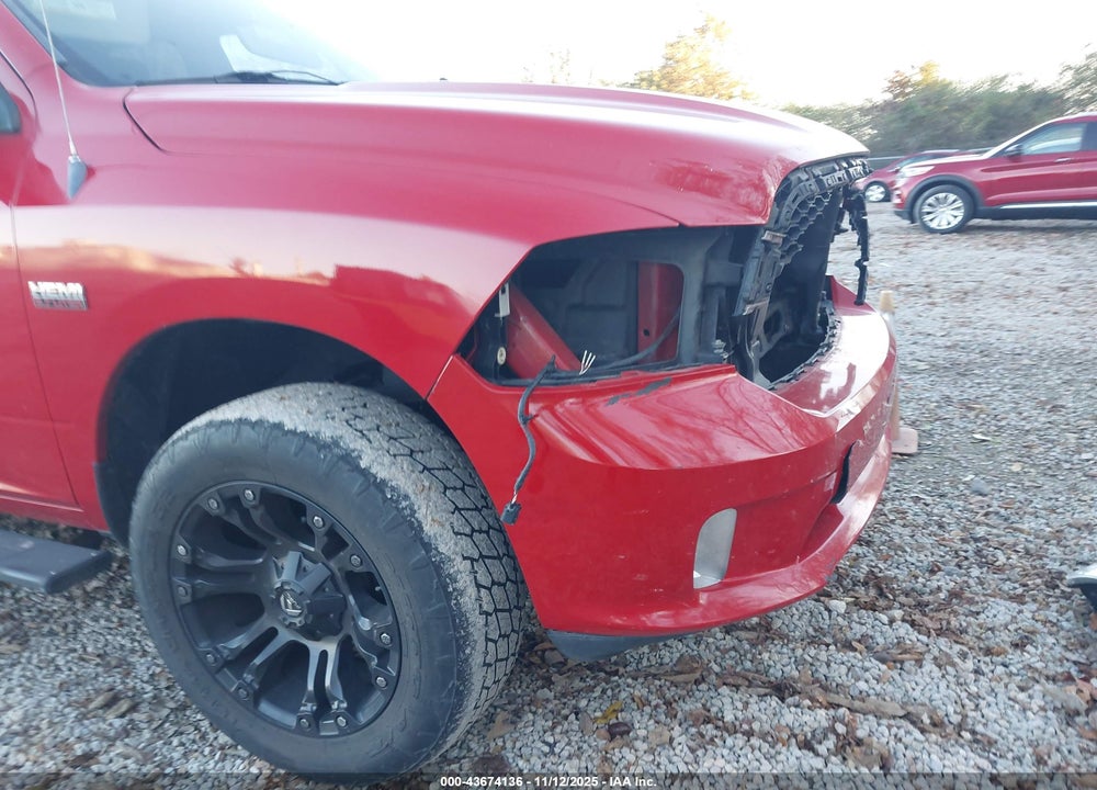 2014 RAM 1500 EXPRESS VIN: 1C6RR7FT0ES165928