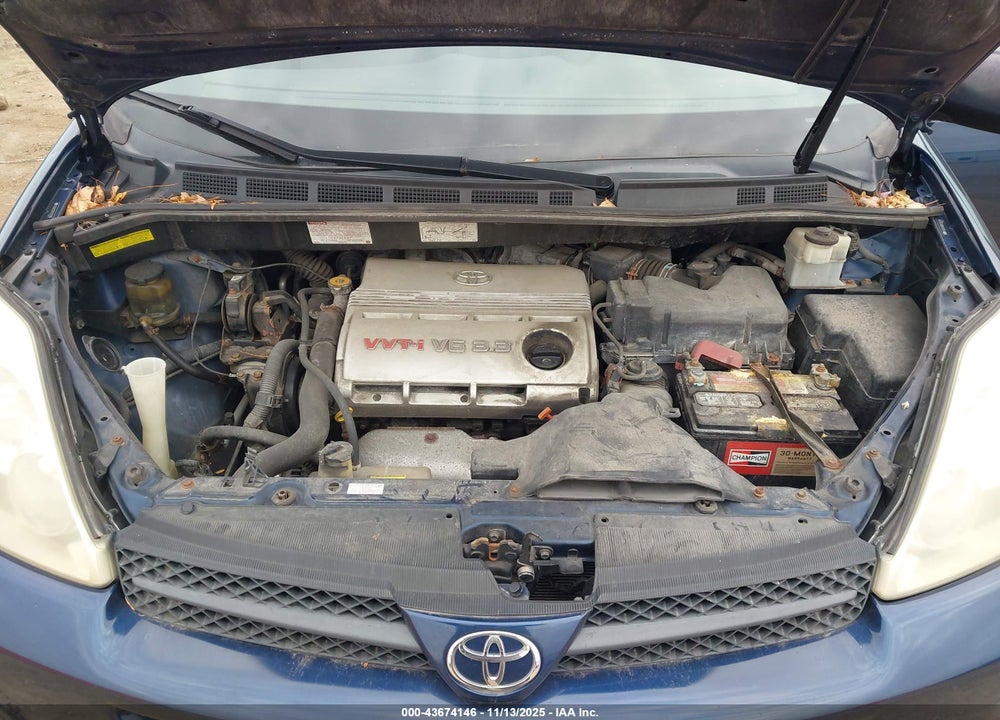2005 TOYOTA SIENNA LE VIN: 5TDZA23C85S352799