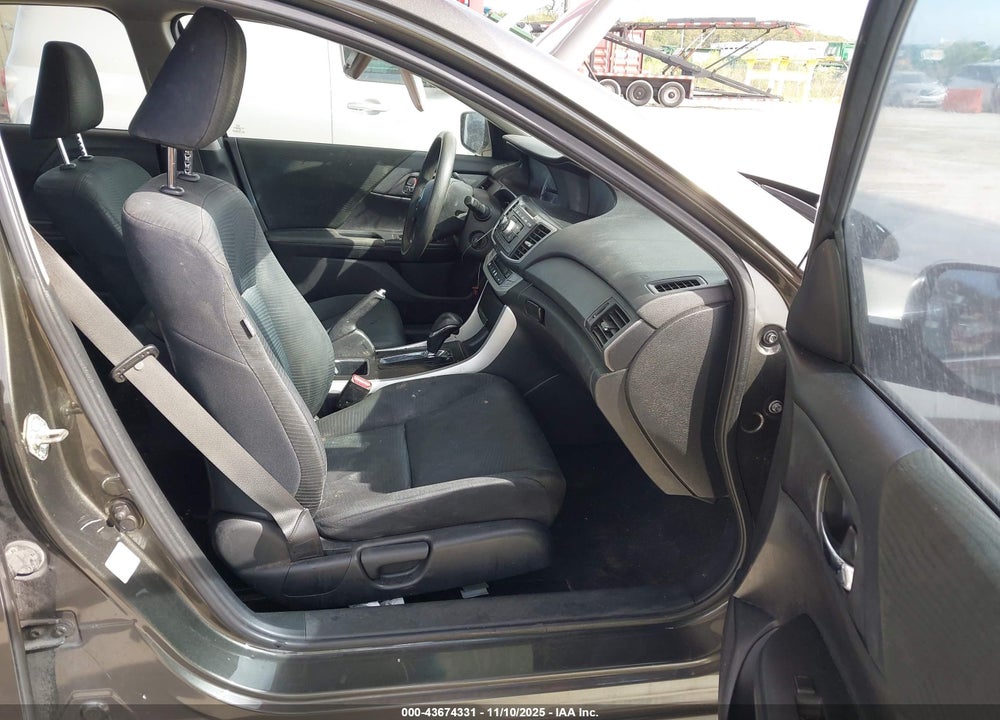 2014 HONDA ACCORD LX VIN: 1HGCR2F36EA088426
